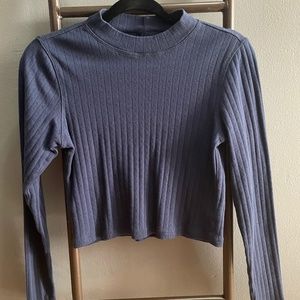 AMERICAN EAGLE Cropped Navy Blue Long Sleeve (high neck)